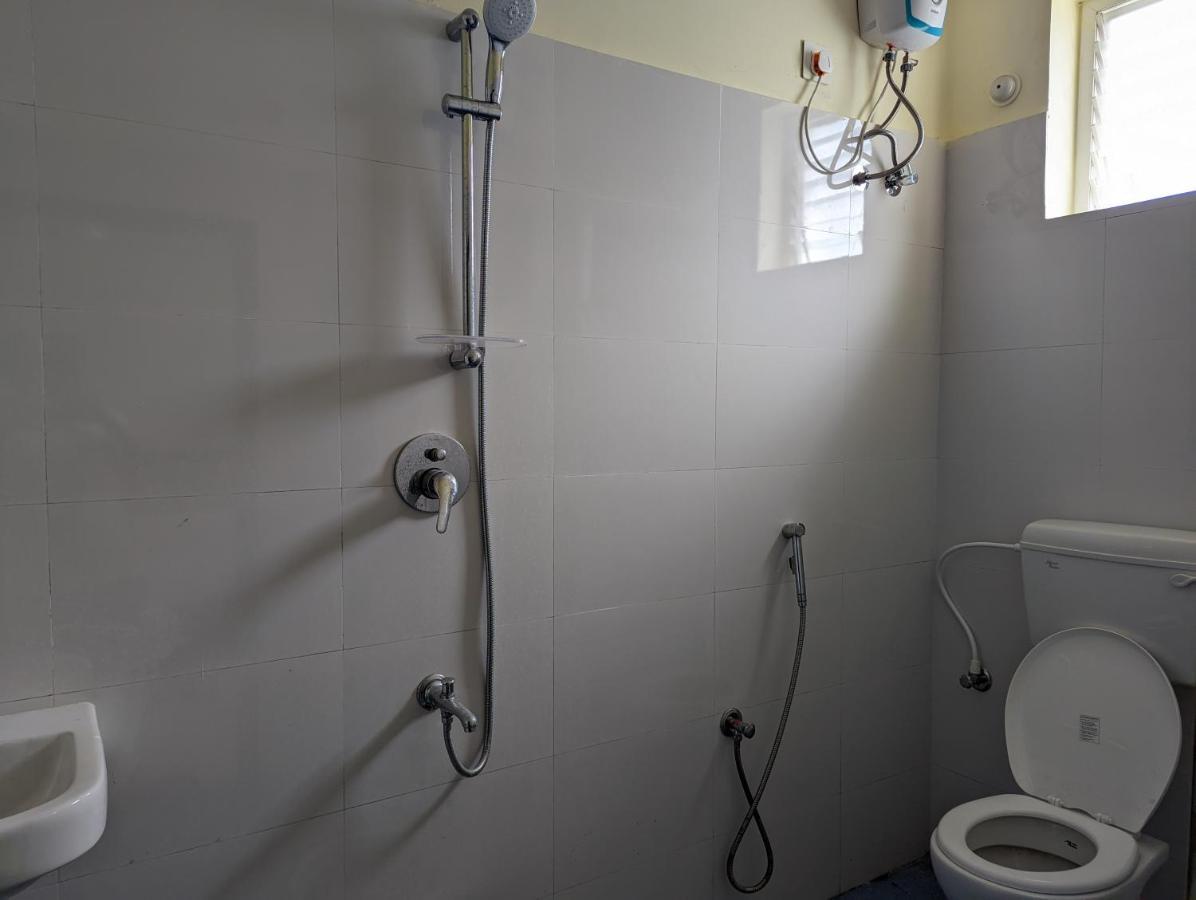 Ramya Grand Apartment วิสาขปัตนัม ภายนอก รูปภาพ