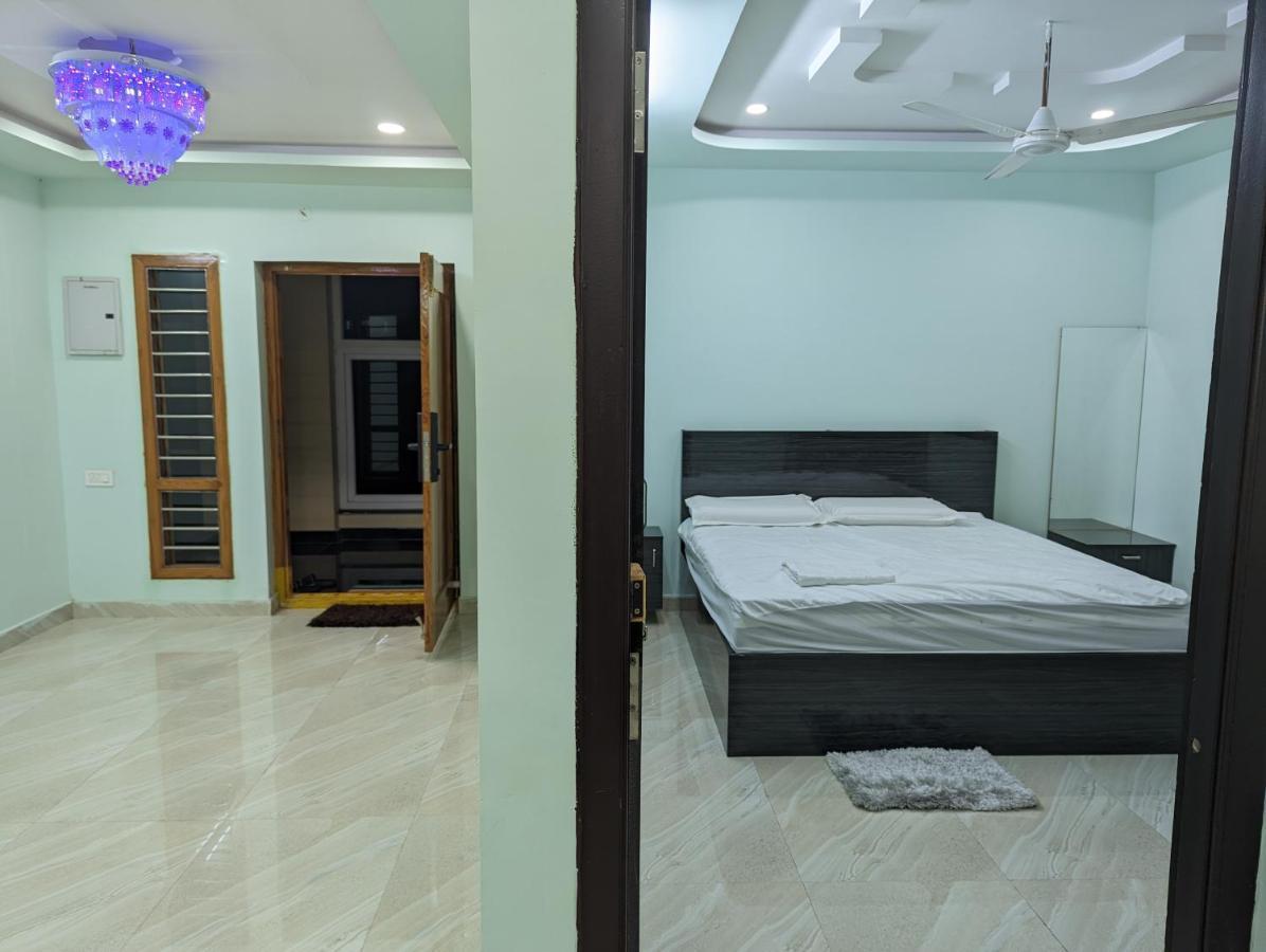 Ramya Grand Apartment วิสาขปัตนัม ภายนอก รูปภาพ