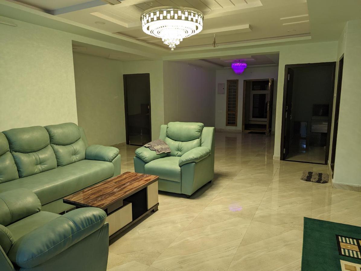 Ramya Grand Apartment วิสาขปัตนัม ภายนอก รูปภาพ